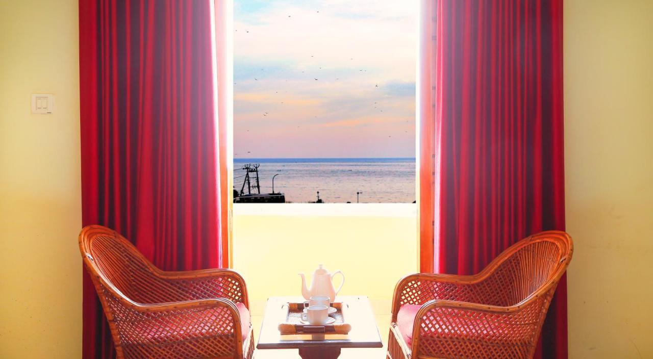 La Exotica Hotel Varkala Ngoại thất bức ảnh