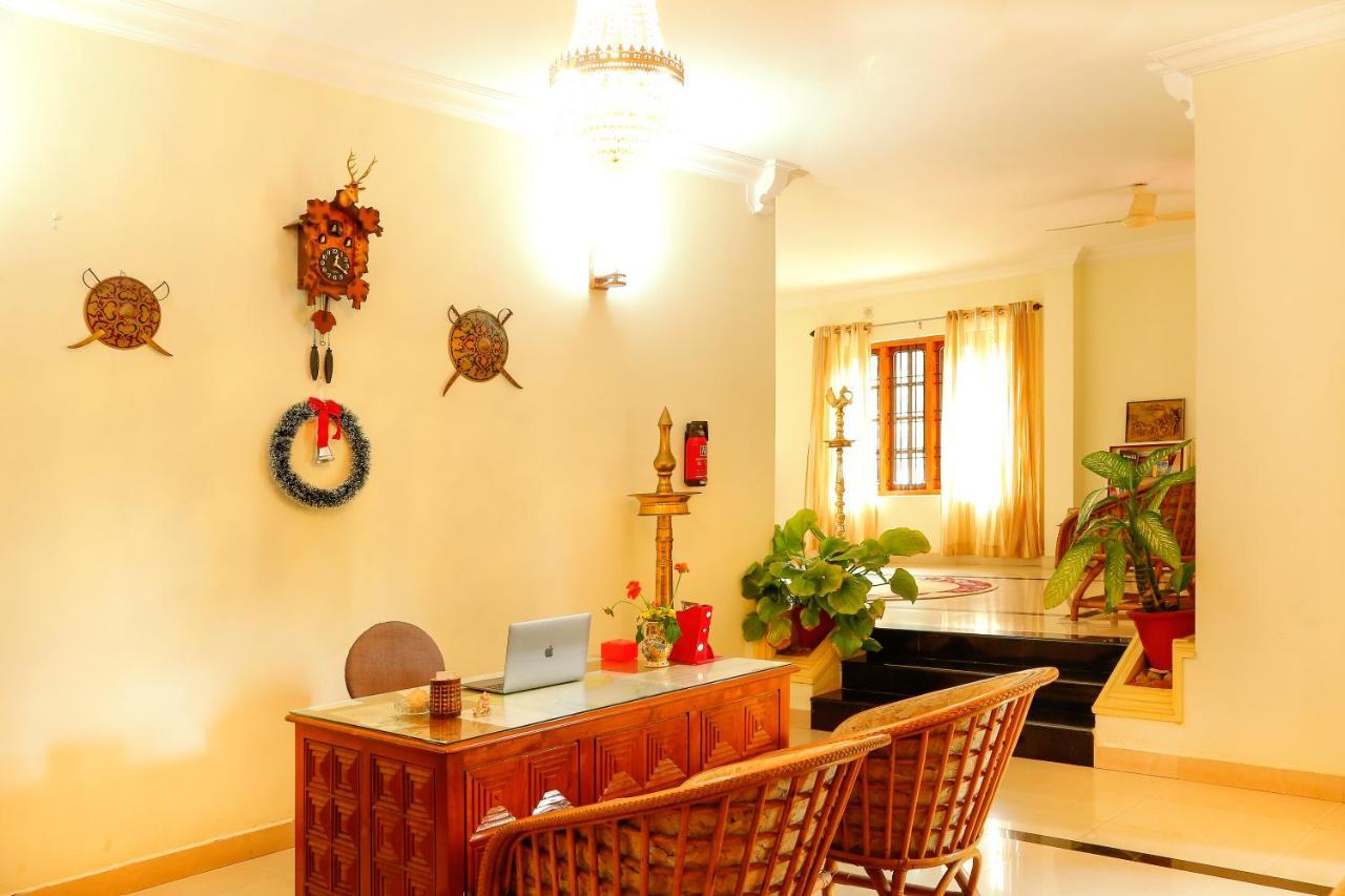 La Exotica Hotel Varkala Ngoại thất bức ảnh