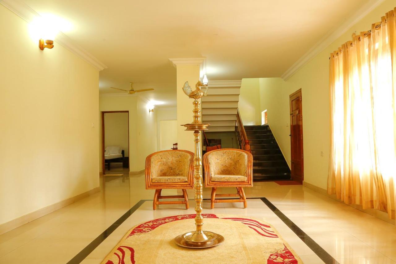 La Exotica Hotel Varkala Ngoại thất bức ảnh