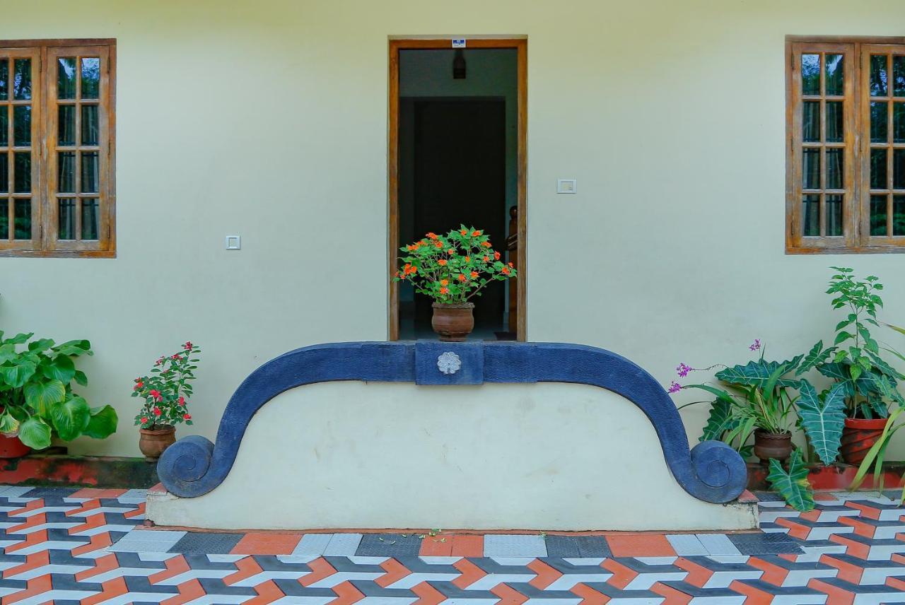 La Exotica Hotel Varkala Ngoại thất bức ảnh