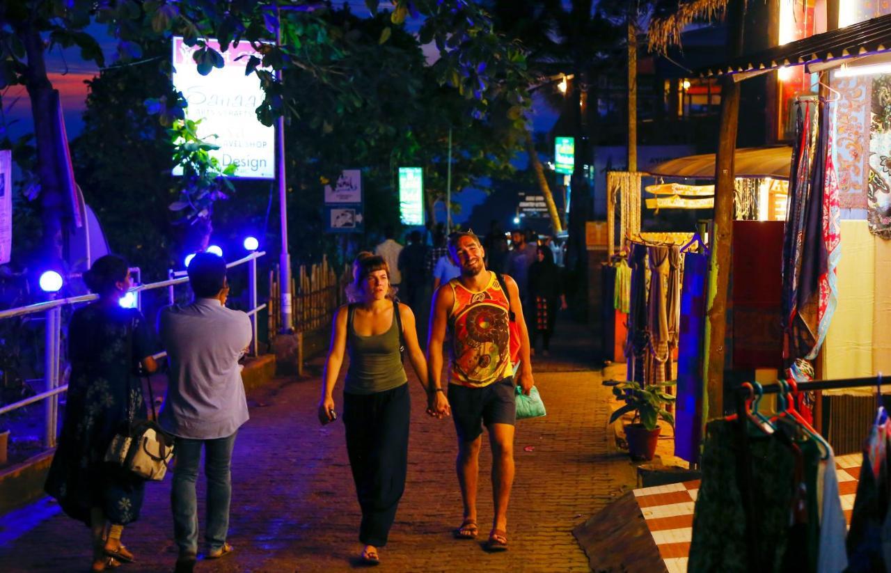 La Exotica Hotel Varkala Ngoại thất bức ảnh