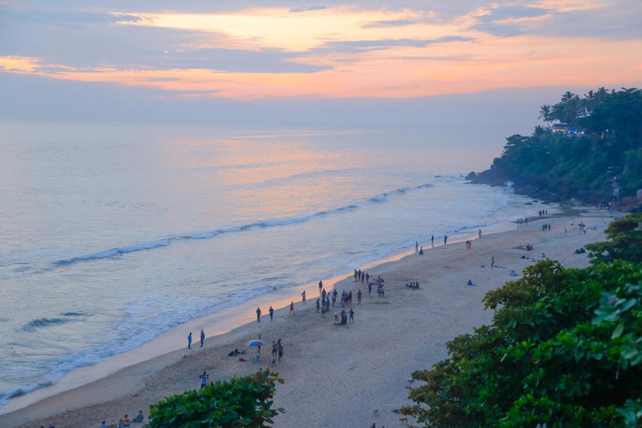 La Exotica Hotel Varkala Ngoại thất bức ảnh